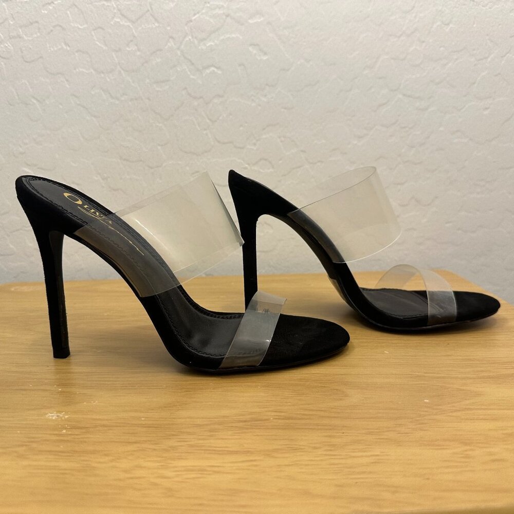 Olivia J Stilettos Clear w/ Black Suede Base Size 7